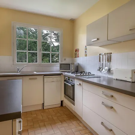 400m De La Plage, Pointe St Gildas, Maison Pour 6