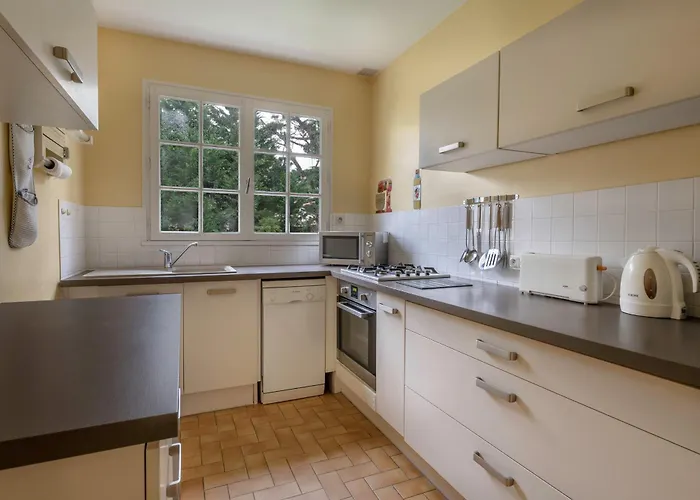 400m De La Plage, Pointe St Gildas, Maison Pour 6