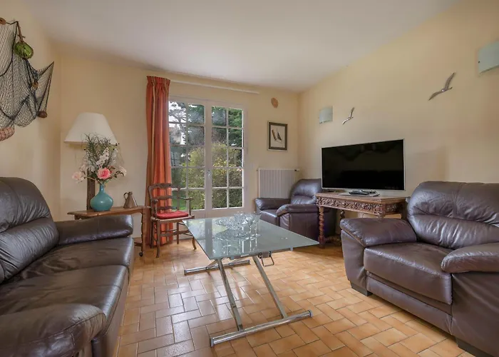 400m De La Plage, Pointe St Gildas, Maison Pour 6 Hébergement de vacances *