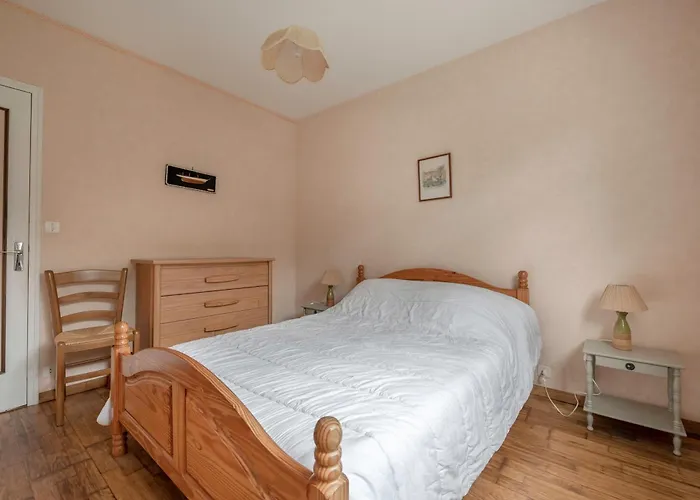 400m De La Plage, Pointe St Gildas, Maison Pour 6 *